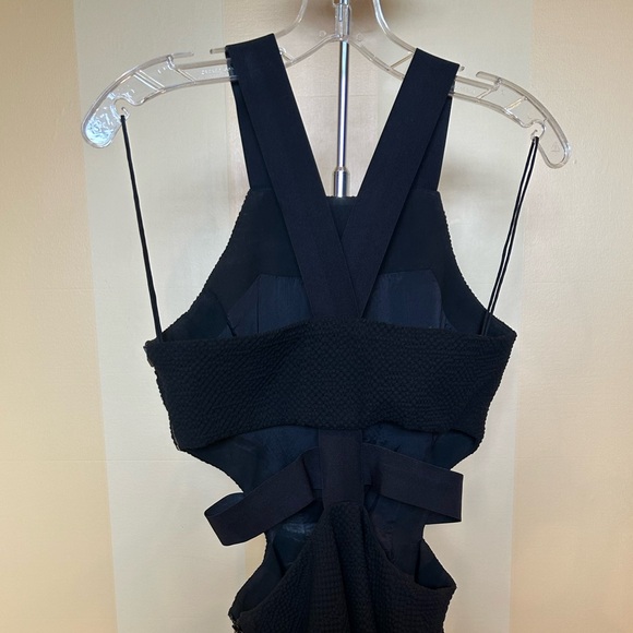 SIZE 2 LITTLE BLACK DRESS - ELIZABETH AND JAMES - EUC - Picture 2 of 4